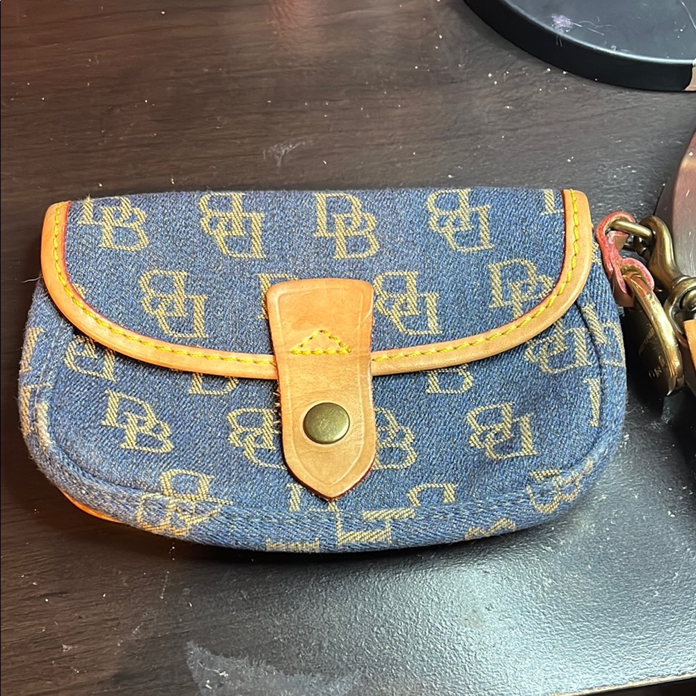Dooney and Bourke Small Pouch